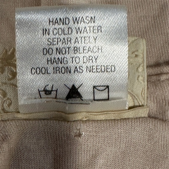 Daytrip Women’s Small Beige Sequin Floral Top Bubble Hem Retro Chic (flawed) - Picture 9 of 9